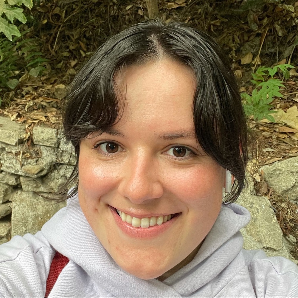 Meet your Posher, Alexandra